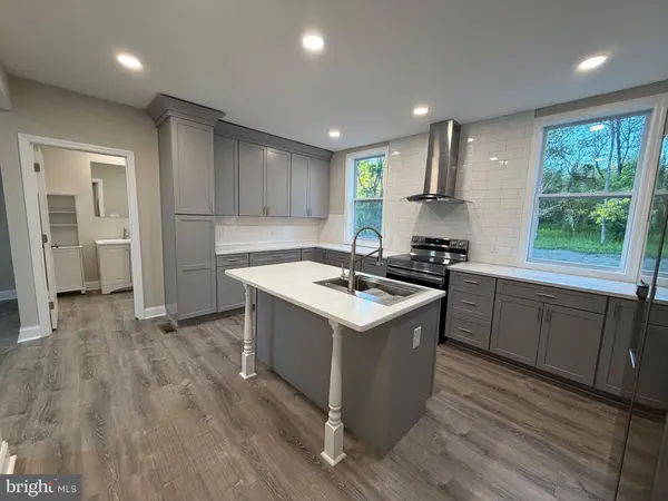 380 W WEYMOUTH RD, Newfield, NJ 08344
