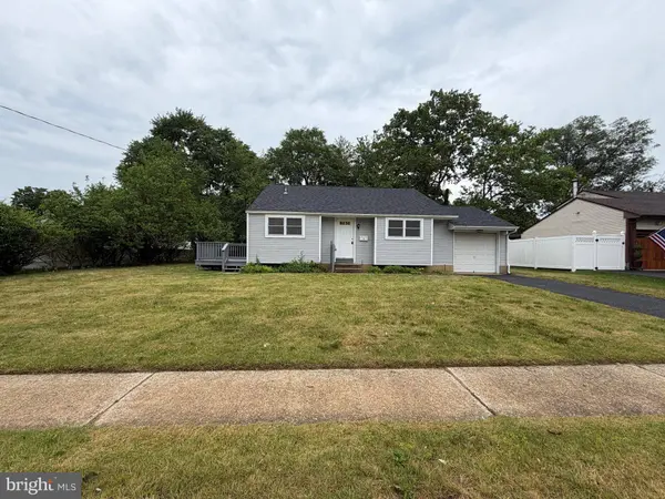 3 GREENWAY STREET, Hazlet, NJ 07730
