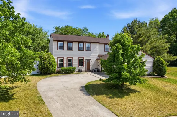 6 FREEDOM PL, Sewell, NJ 08080