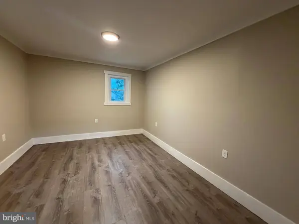5251 WHITE HORSE PIKE, Egg Harbor City, NJ 08215