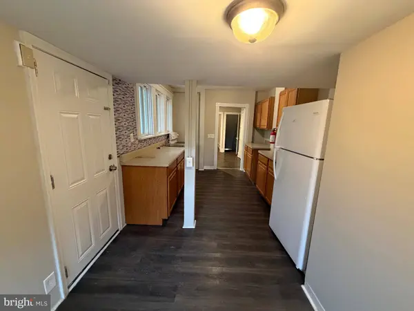 572 COLUMBIA AVE, Millville, NJ 08332
