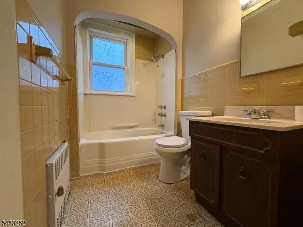 443 Erico Ave, Elizabeth City, NJ 07202