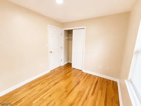 911 Flora St, Elizabeth City, NJ 07201