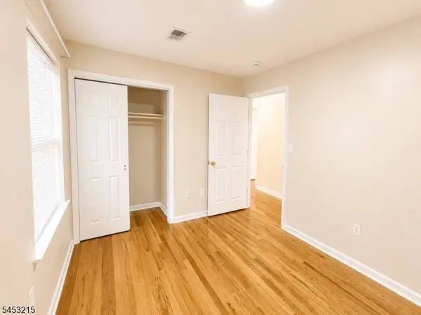 911 Flora St, Elizabeth City, NJ 07201