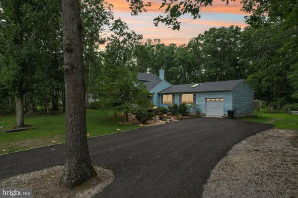 441 E BIRD VILLAGE RD