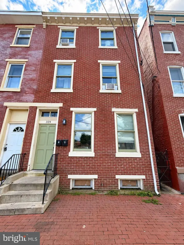 319 ACADEMY ST #1