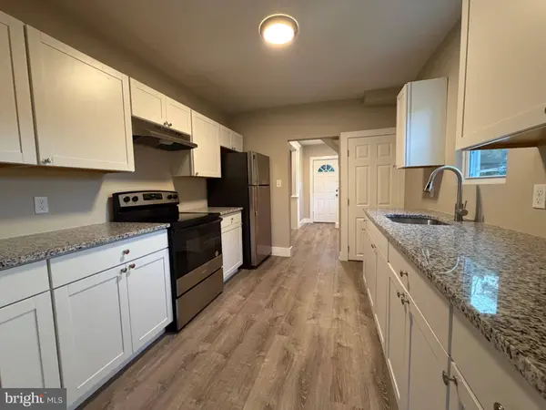 215 THOMAS AVE N, Lawnside, NJ 08045
