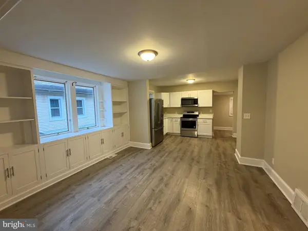 704 N LENOLA RD, Moorestown, NJ 08057