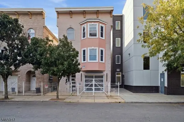 409 Halsey St