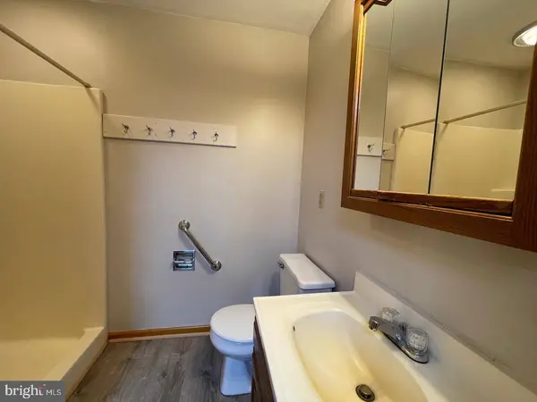 1 NEW JERSEY AVE, Pennsville, NJ 08070