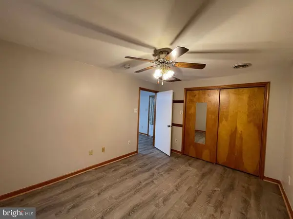 1 NEW JERSEY AVE, Pennsville, NJ 08070