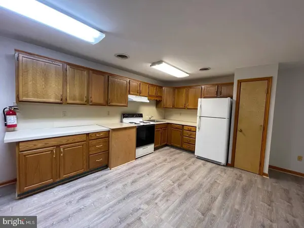 1 NEW JERSEY AVE, Pennsville, NJ 08070