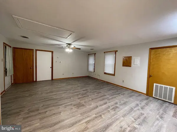 1 NEW JERSEY AVE, Pennsville, NJ 08070