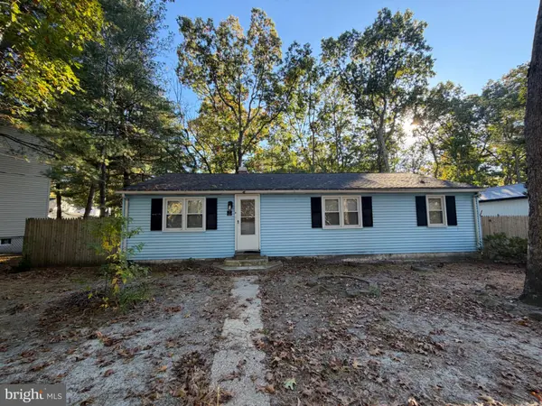 7 LILAC ST