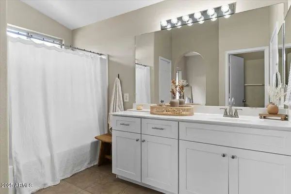 2530 E CAMELLIA Drive, Gilbert, AZ 85296