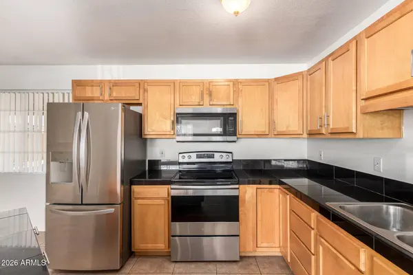 7224 E LATHAM Street, Scottsdale, AZ 85257