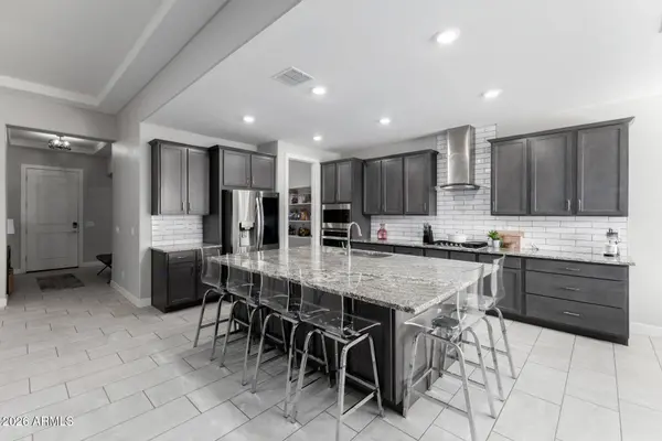 18399 W BROOKWOOD Drive, Goodyear, AZ 85338