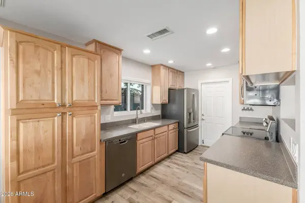 6613 S MCKEMY Street, Tempe, AZ 85283