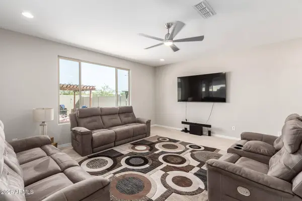 5607 N 87TH Drive, Glendale, AZ 85305