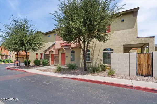 2402 E 5TH Street #1633