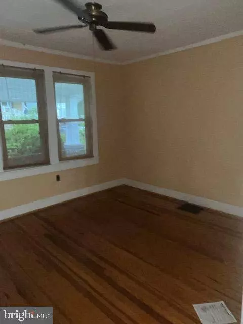 4212 KENNEDY ST, Hyattsville, MD 20781