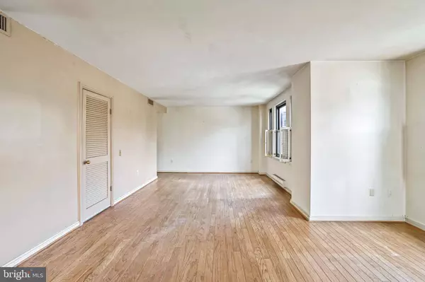 649 C ST SE #208, Washington, DC 20003