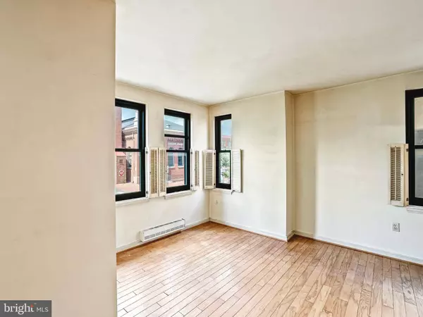 649 C ST SE #208, Washington, DC 20003