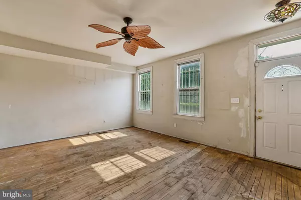 4208 4TH ST NW, Washington, DC 20011