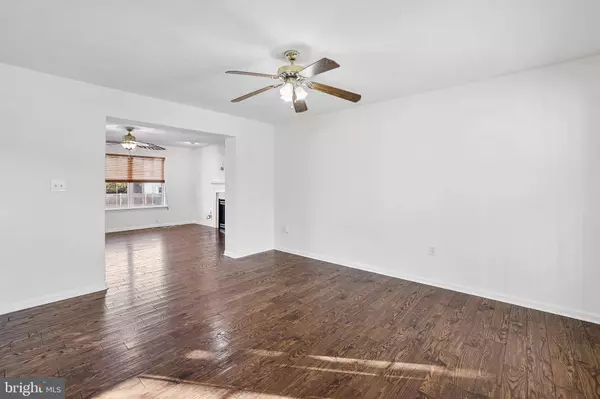 3004 CAHILL ST, Fredericksburg, VA 22408