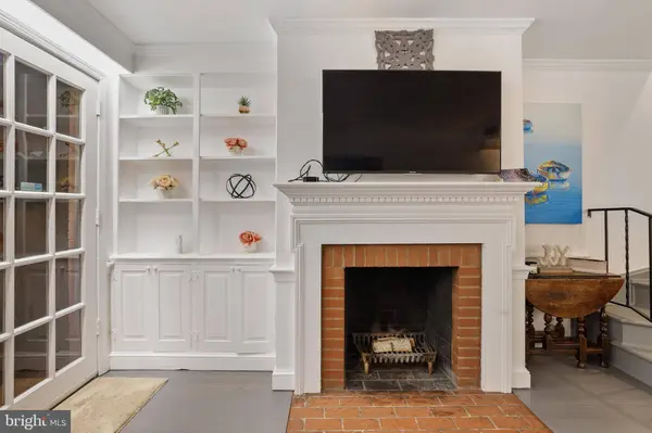 1233 POTOMAC ST NW, Washington, DC 20007