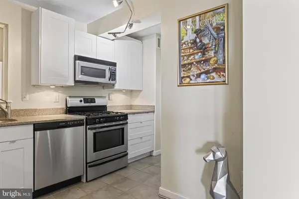 1245 4TH ST SW #E602, Washington, DC 20024