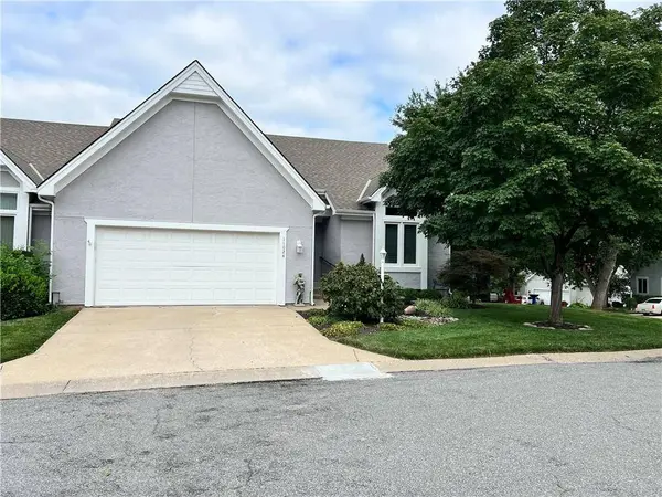 11024 W 98th ST, Overland Park, KS 66214