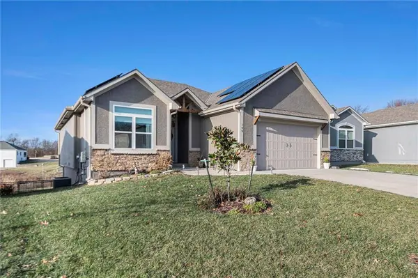 199 Tanner DR, Belton, MO 64012