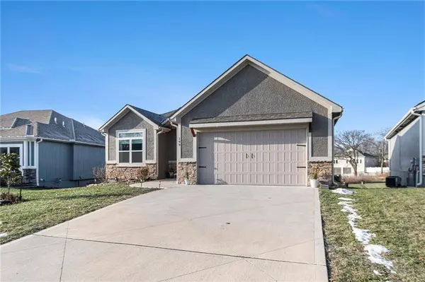 199 Tanner DR, Belton, MO 64012