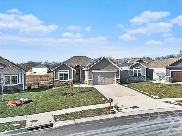 199 Tanner DR, Belton, MO 64012