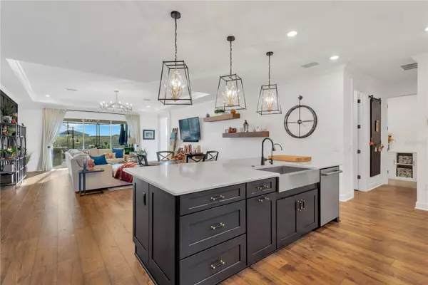 7213 TALAMORE DR, Wesley Chapel, FL 33545