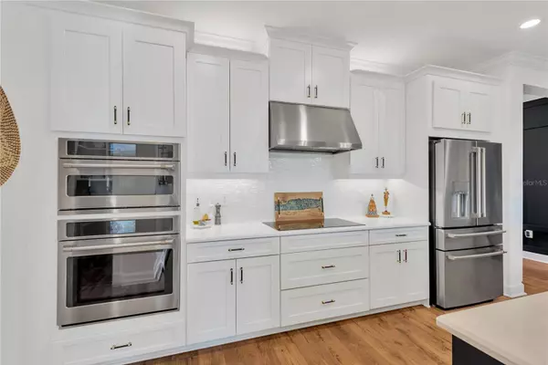 7213 TALAMORE DR, Wesley Chapel, FL 33545