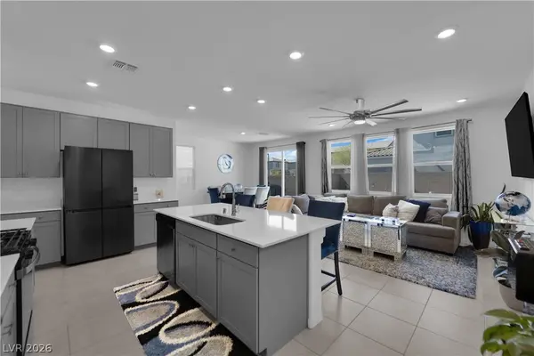 10223 Midnight Onyx ST, Las Vegas, NV 89141