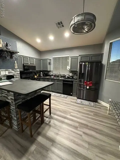 2486 Fresnal Canyon AVE, Las Vegas, NV 89123
