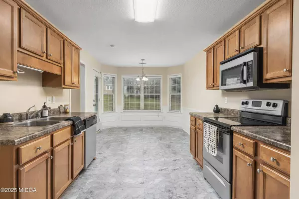 215 Wray Street, Warner Robins, GA 31093