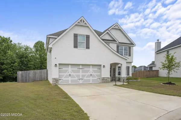 114 Hidesta Court, Kathleen, GA 31047