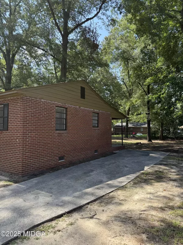 117 Dudley Drive, Warner Robins, GA 31088