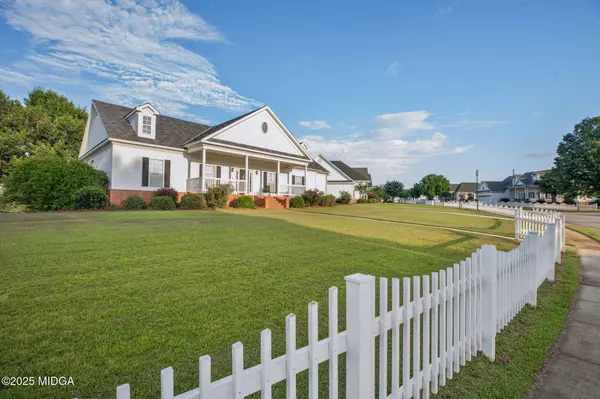 210 Silk Tree Trace, Kathleen, GA 31047