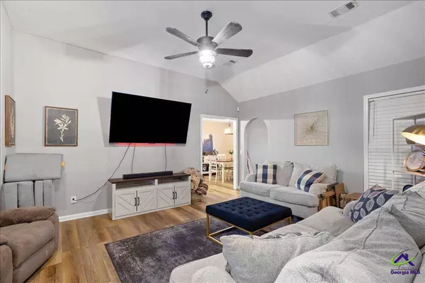 319 Tyson Glen Drive, Warner Robins, GA 31088