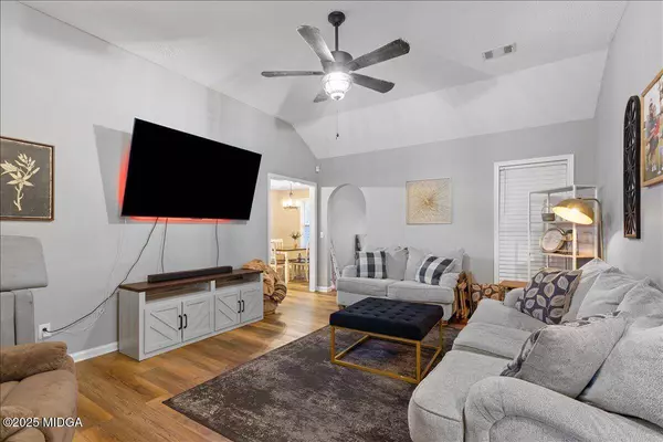 319 Tyson Glen Drive, Warner Robins, GA 31088