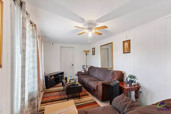 1168 James Street, Perry, GA 31069