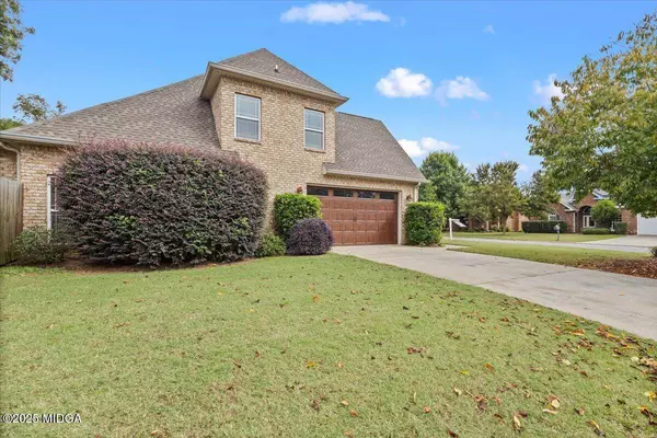 300 Cheshire Drive, Warner Robins, GA 31088