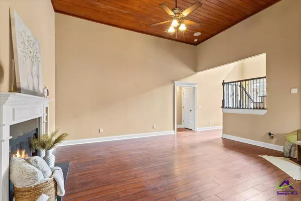 300 Cheshire Drive, Warner Robins, GA 31088