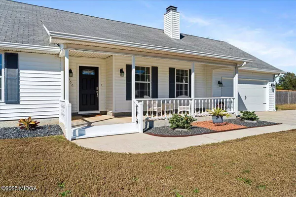 500 Greenview Court, Bonaire, GA 31005