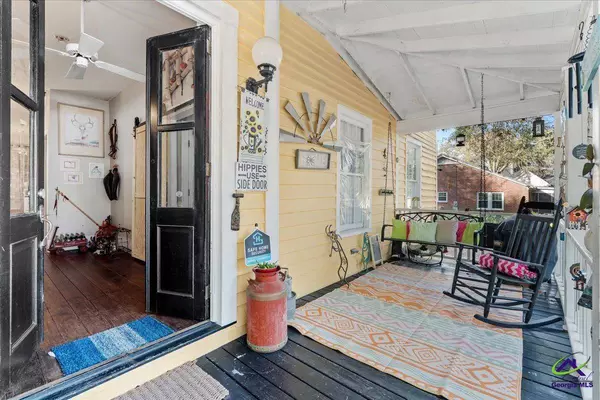 66 Merritt Street, Hawkinsville, GA 31036